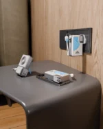 Powerology 10000mAh Wall Charger MagSafe Power Bank White - Image 2