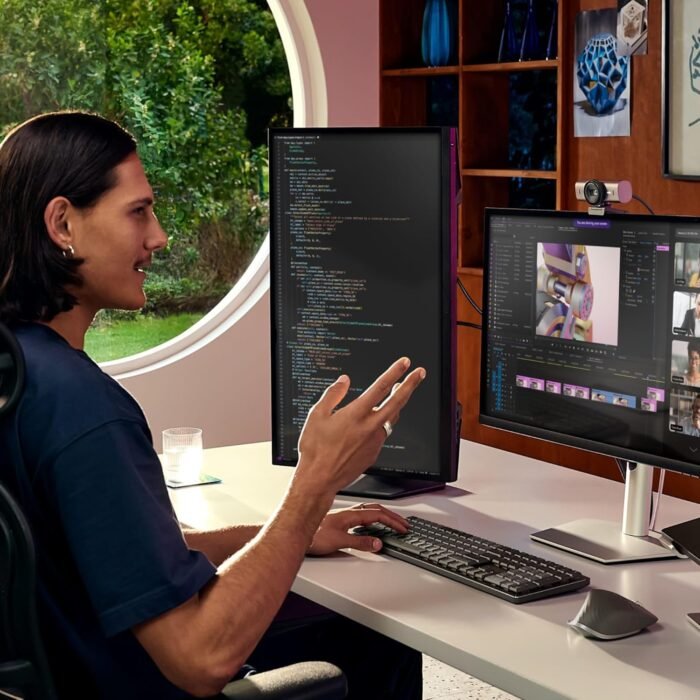 Logitech MX BRIO 4K Ultra HD Webcam - Graphite (2 Years Warranty) - Image 5